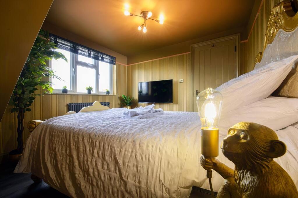 Appartement Lux Versace Pad Sleeps 10 Hot Tub, Cinema & Games *